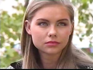 Первые порно съемки русской красотки Виктории Щукиной