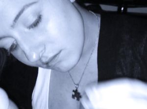 Черно белая запись с глубоким минетом от первого лица