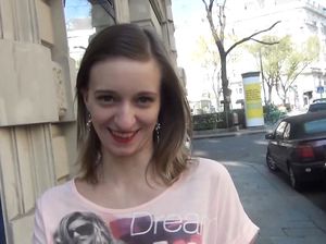 Пикапер развел худую немку на уличный секс