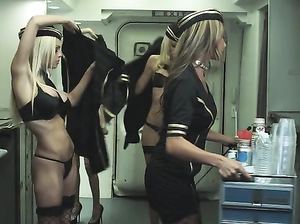 Порнофильм: Стюардессы 2009 (на русском языке) часть 1