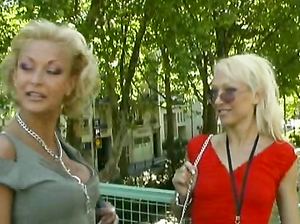 Итальянский наркобарон ебет в задницу двух украинских проституток