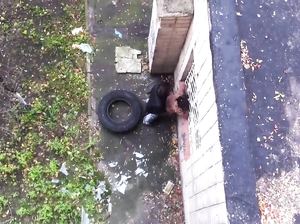 Мужик снял местную проститутку и славно ее выебал