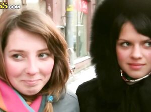 Накаченному негру с другом отказывать нет смысла