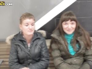 Прогулка по торговому центру закончилась ЖМЖ в туалете