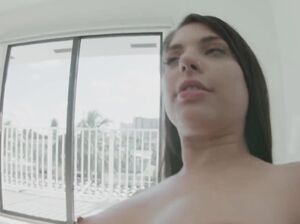 Лесби секс тоже надо попробовать