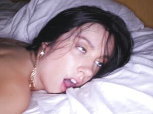 Да я шлюха, а не леди!