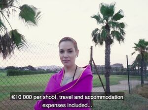 За деньги не только принципы, а киску бабы в пирсинге купишь