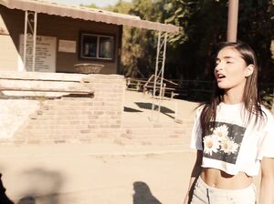 Большой черный стояк стоит даже любви Ромео и Джультты