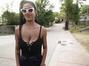 Пикапер не мог не клюнуть на такую шоколадку