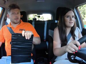 Водить машину не сложнее чем трахаться