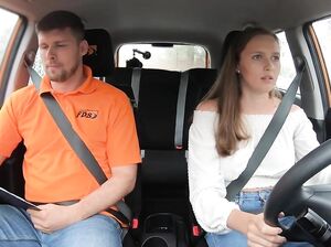 Водительские права не проблема, когда умеешь трахаться