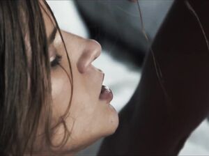 Настоящим лесбам хватит пальцев и языка