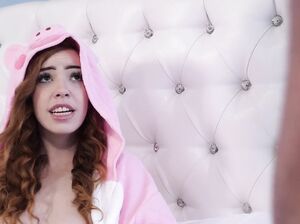 При таком пенисе невозможно грустить