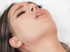 Киска открыта для оргазмов