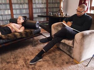 Трудно злиться, когда член во рту