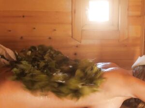 В баньке жарко и слишком сексуально