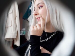 Интрига для зрителей - куда он кончит?