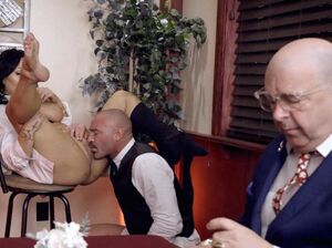 А ты кушай, дорогой