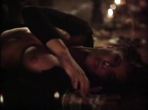 Позвал чужого мужика трахнуть свою жену