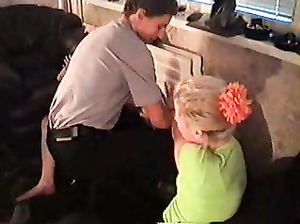 Сучки были жестко выебаны во время вечеринки