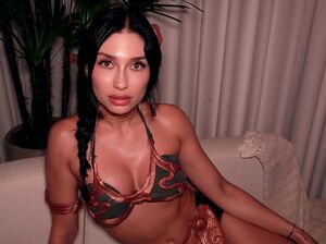 Принцесса Лейла в чёрной дыре оргазма