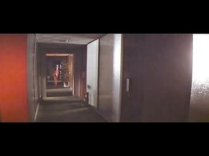 Голая Матильда Мэй показывает сиськи в фильме Жизненная сила