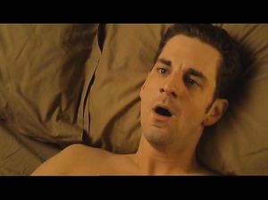 Киногероиня «Молодежная лихорадка» в исполнении Карли Поуп скачет на пенисе парня