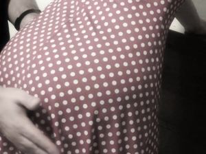 Строптивая жена получает по своей большой пятой точке