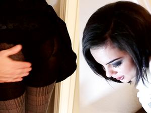 Парень оголил девке сиськи с проколотыми сосками и выпорол по жопе