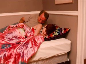 Соблазнил легкомысленную дочурку и смачно ее выебал