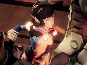 Деваха с наслаждением сосет два члена