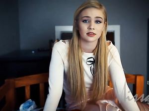 Эффект присутствия как в очках виртуальной реальности - секс с милой сестрой