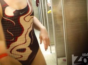 Подсмотрели за бабами в бане