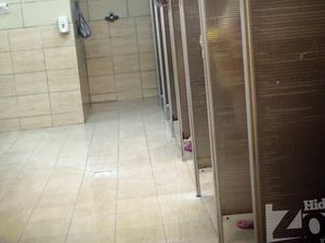 Подглядывают за русскими телками в общей бане