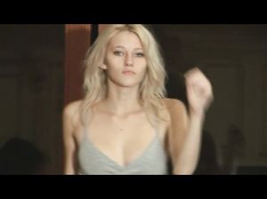 Обнаженная фотосессия двух шикарных девчонок