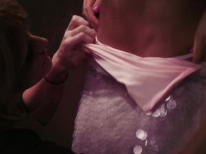 Роскошные лесбиянки красиво лижут письки