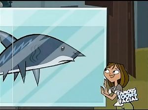 Мультяшный брутал стоя натягивает крошку на свой длинный член