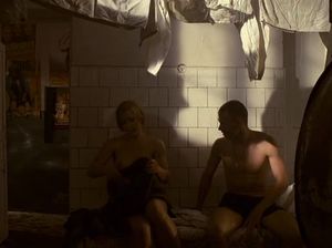 Мужик не хочет отпускать свою горячую любовницу