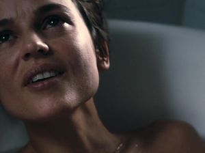 Лесбиянки занимаются любовью в ванной