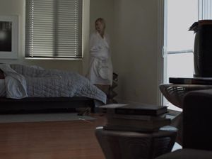 Шикарная Наоми Уоттс мельком засветила обнаженные прелести