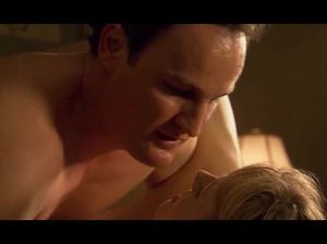 Блонда изрядно вымотала любовника в постели