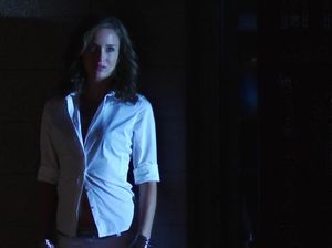 Опытный ловелас легко соблазнил горячую девчонку