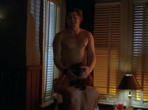 Горячая девица осталась наедине со своим ухажером