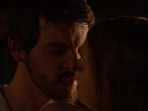 Голая Натали Дормер в игре престолов