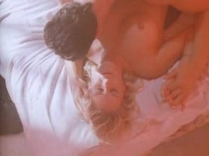 Красотка не смогла устоять перед чарами нового знакомого