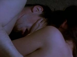 Мужик молча отъебал знойную куколку