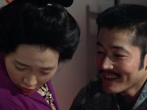 Служанка оседлала своего хозяина