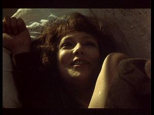 Мужчина в постели с проституткой