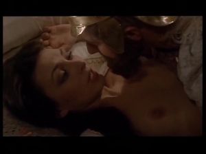 Подборка интимных сцен из кинофильма «Девственность Висенты»