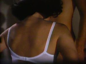 Грудастые медсестры пробуют новый метод лечения